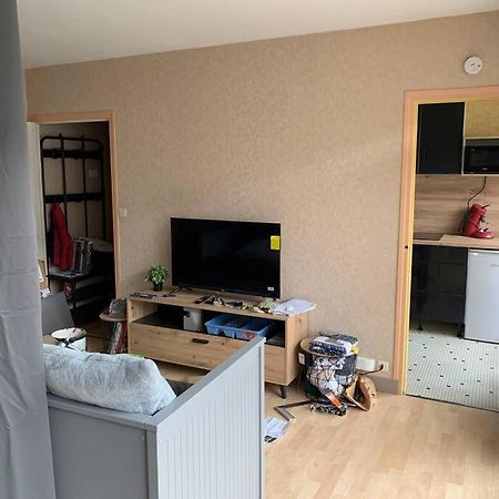 Appartement Confortable Et Tranquillite Assurer Tours Zewnętrze zdjęcie